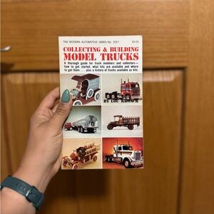 Collecting & Building Model Trucks - Lou Kroak - Signed by Author